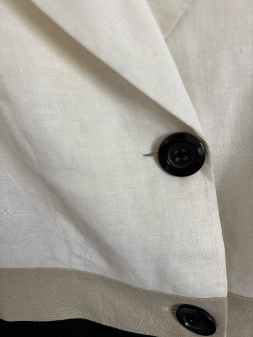 Richard Malcom Colorblock Linen Blazer in Cream, Tan & Black - Picture 5 of 8
